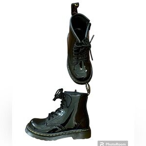DR. Martens 1460T Kids Size 9 Patent Leather Black Boot